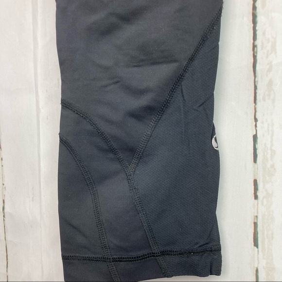 Lululemon black cropped leggings - Picture 2 of 6